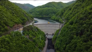 Analiză Inundații Secetă Vieți Pierdute Insecuritate Energetică și Prețuri Mari romania durabila