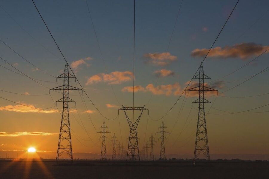 Fără hidro, România intra în beznă. De ce unii încă blochează cea mai bună soluție apă-energie pentru români ?